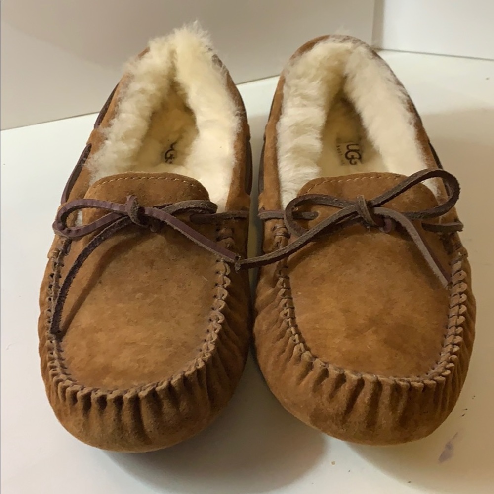 UGG fur lined Dakota driving moccasin